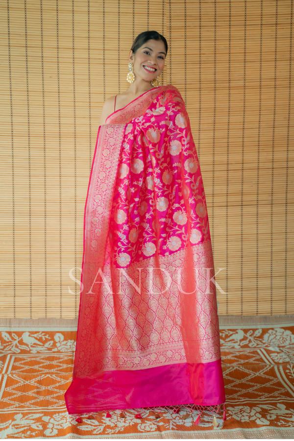 Gulnaaz (Saree)