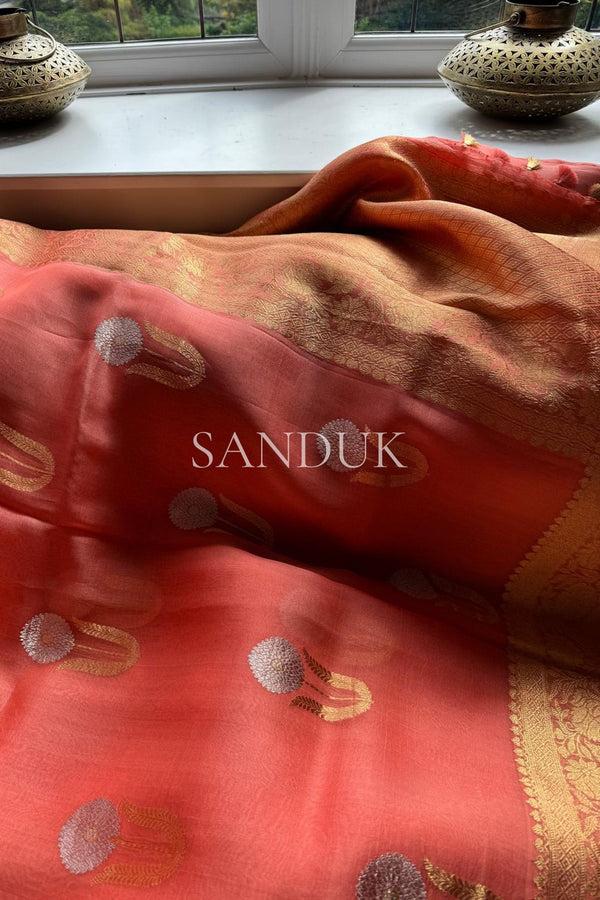 Phool Buti Kora (Saree)