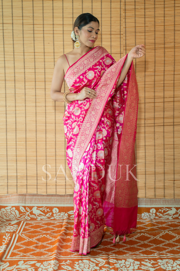 Gulnaaz (Saree)
