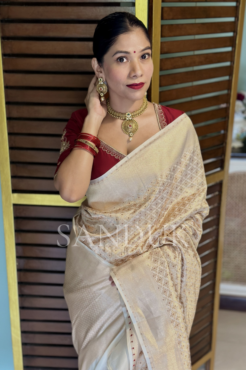 कुमुद (साडी)