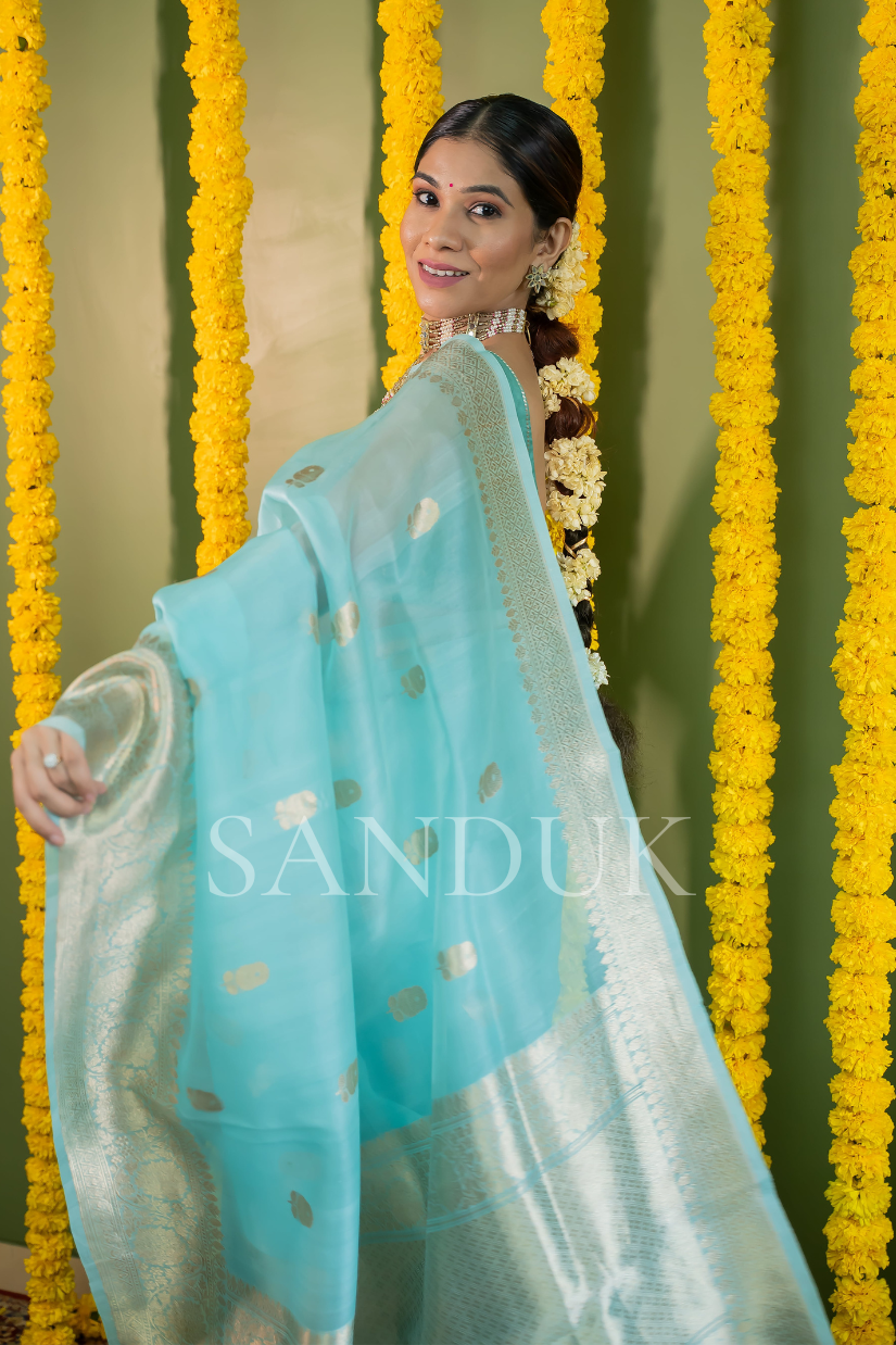 नित्या (साडी)