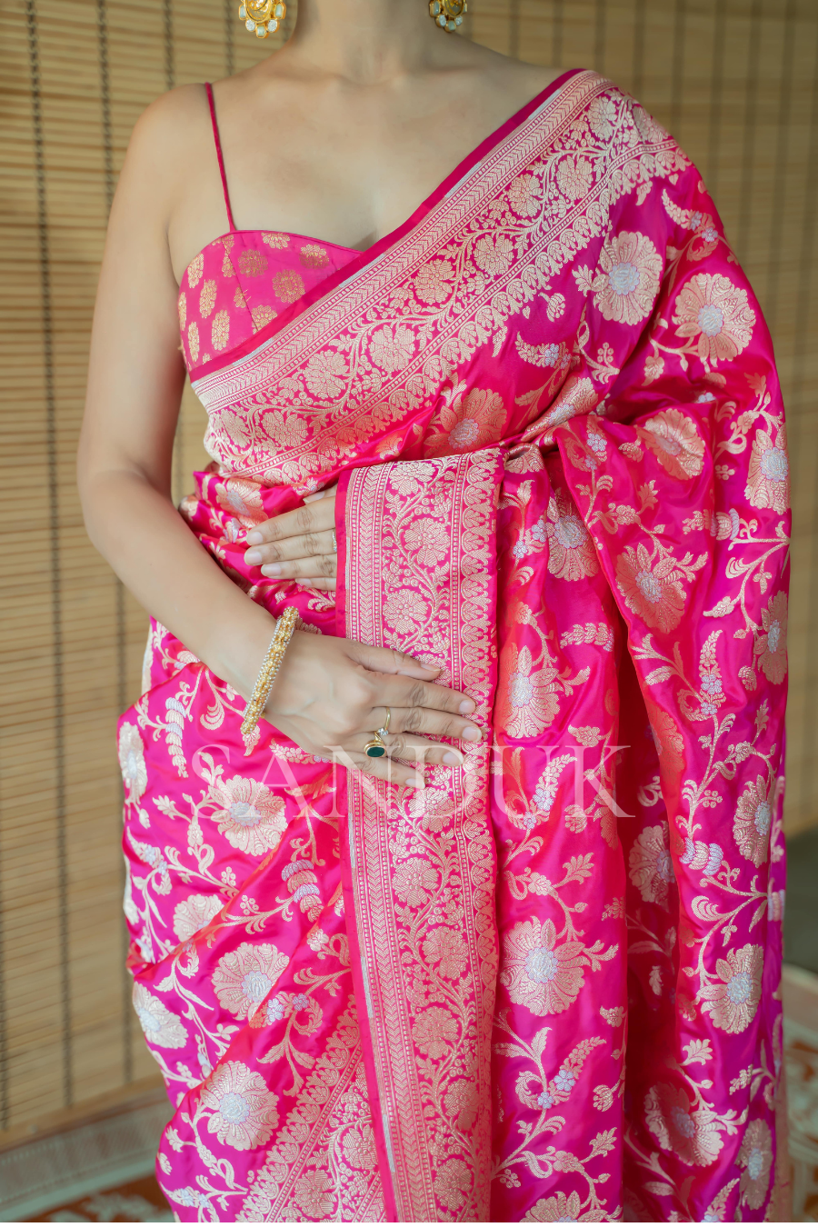 गुलनाझ (साडी)