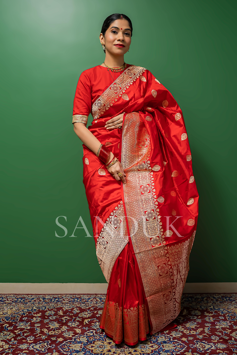 सुहासिनी (साडी)