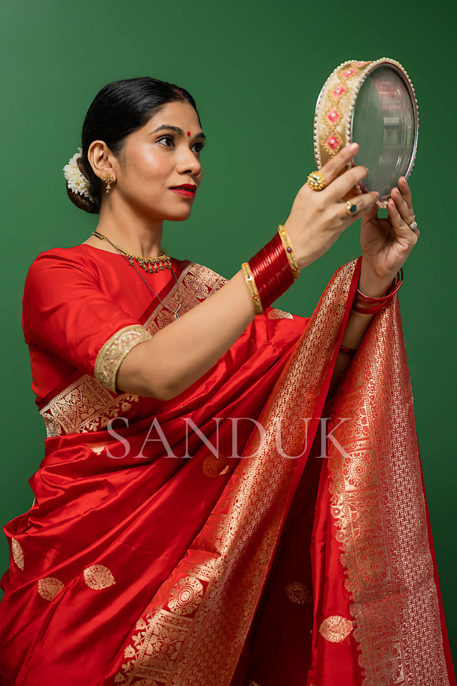 सुहासिनी (साडी)