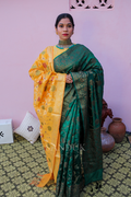 Bawree (Saree)