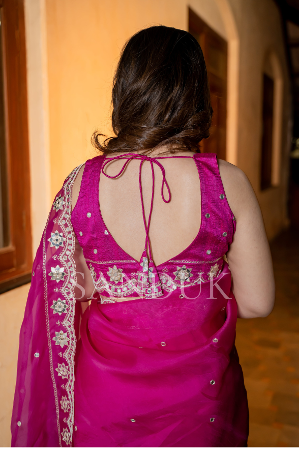 आशनी (साडी)