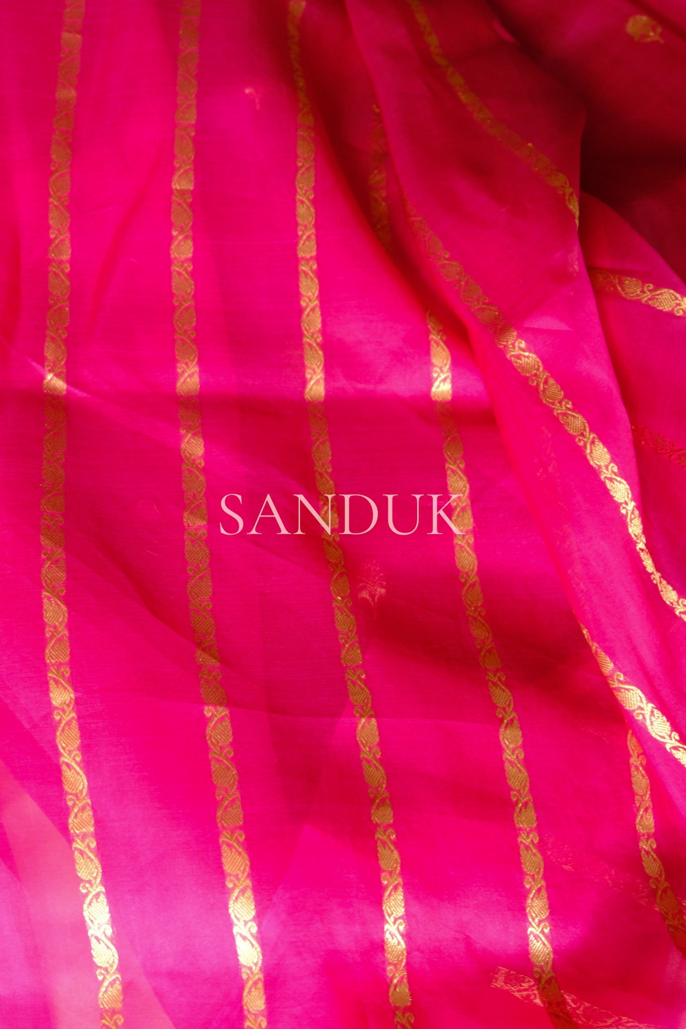 इशार्या (साडी)