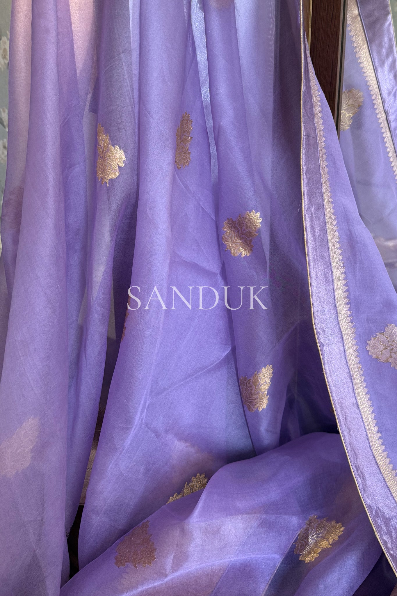 लिली कोरा सिल्क (साडी)