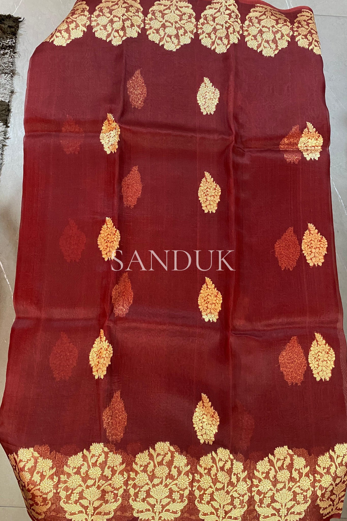 विधी कोरा सिल्क (साडी)